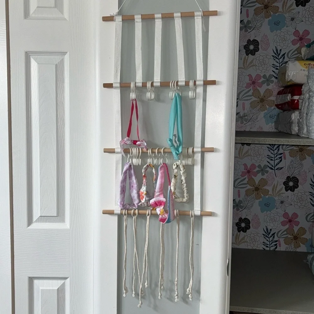 Girls headband and clip bows holder display